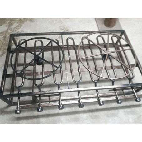 1 adet 1000 lik 1adet 1400 luk kare tepsi kadayif ve şu böreği pisirme ocağı 