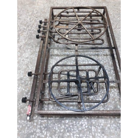 1 adet 1400 lik 1adet 1000 lik kare tepsi kadayif ve şu böreği pisirme ocağı 